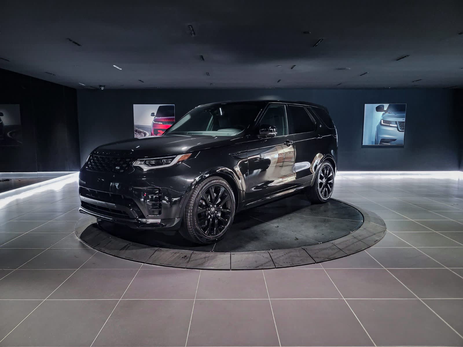 2026 Land Rover Discovery Dynamic SE