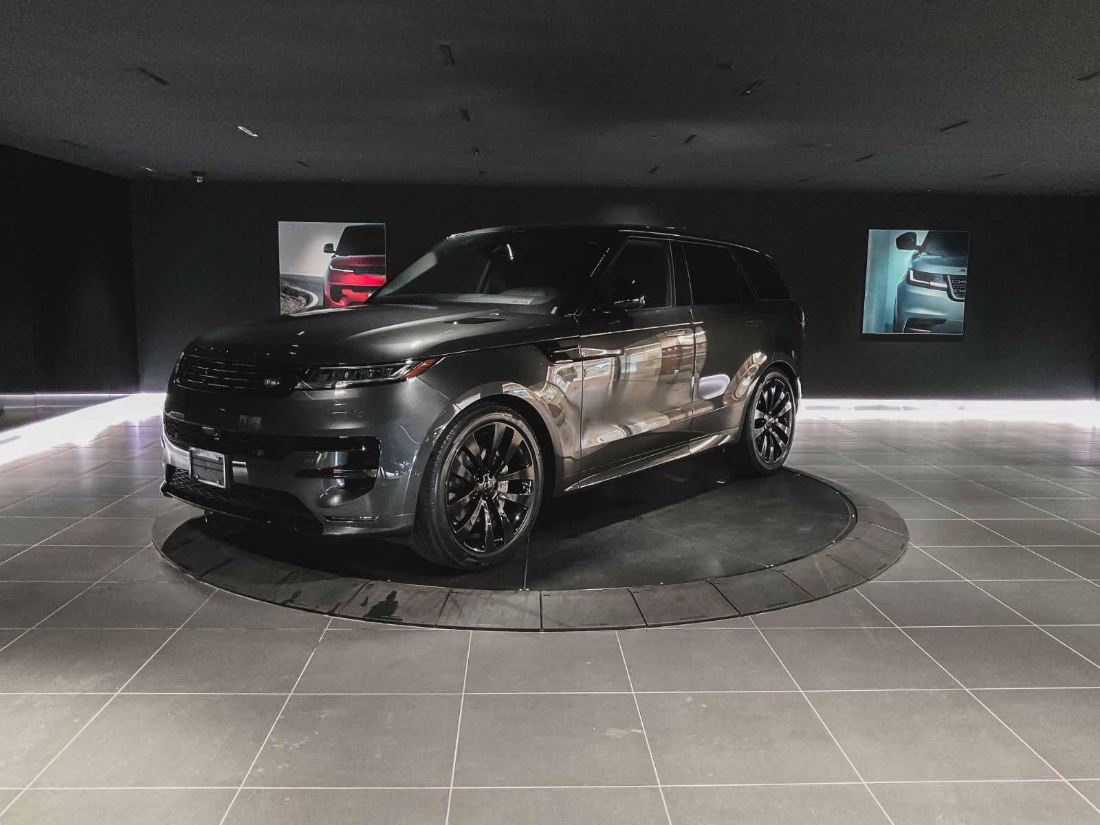 2026 Land Rover Range Rover Sport Dynamic SE