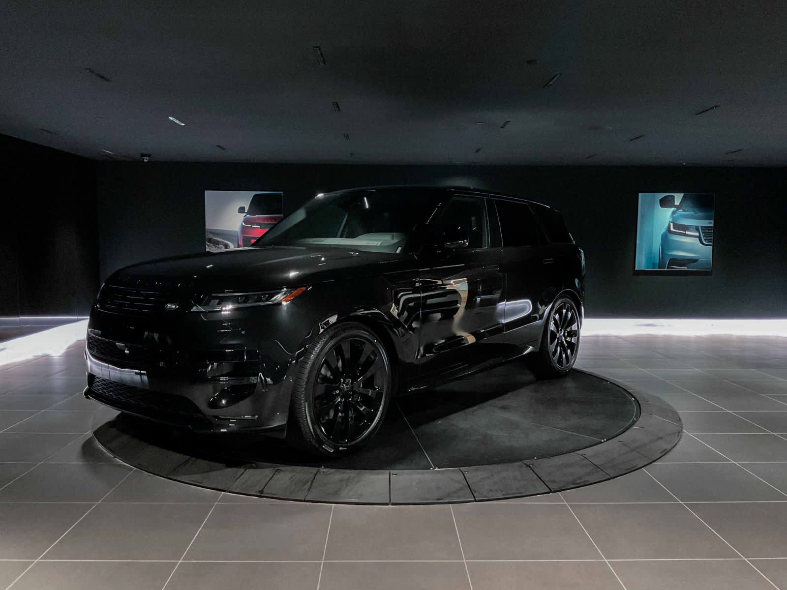 2026 Land Rover Range Rover Sport Dynamic SE