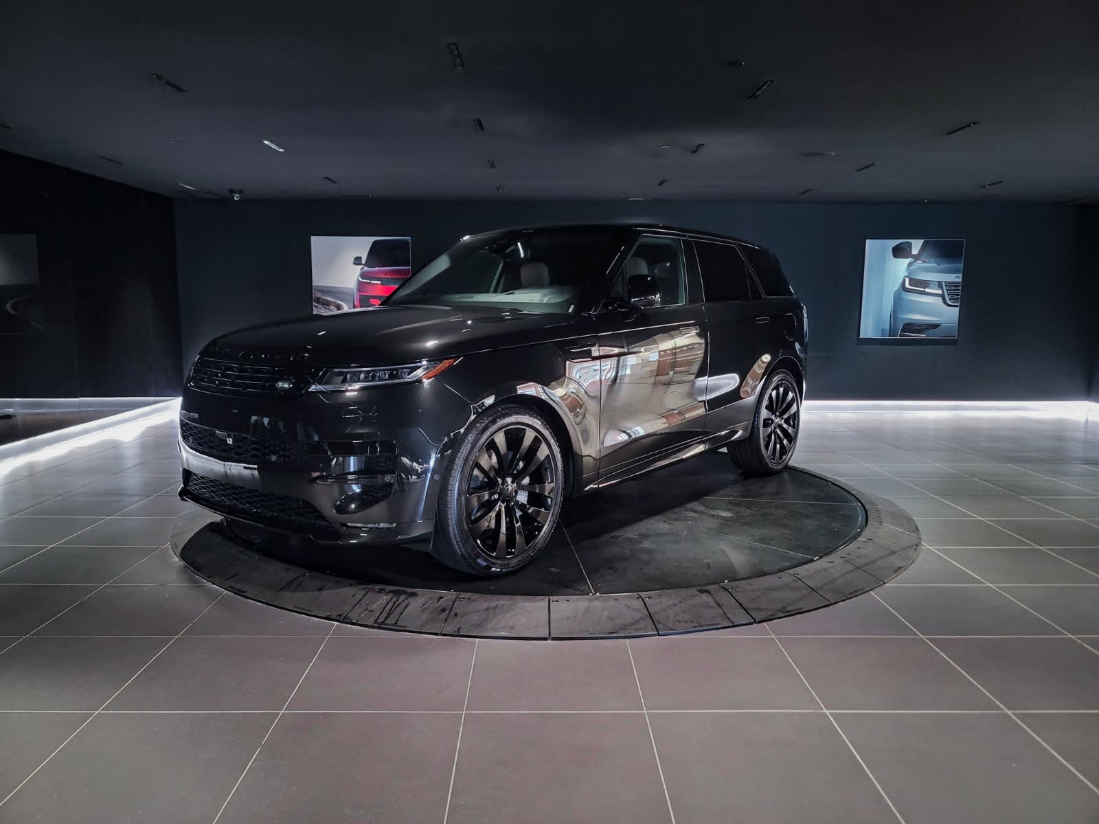 2026 Land Rover Range Rover Sport Dynamic SE