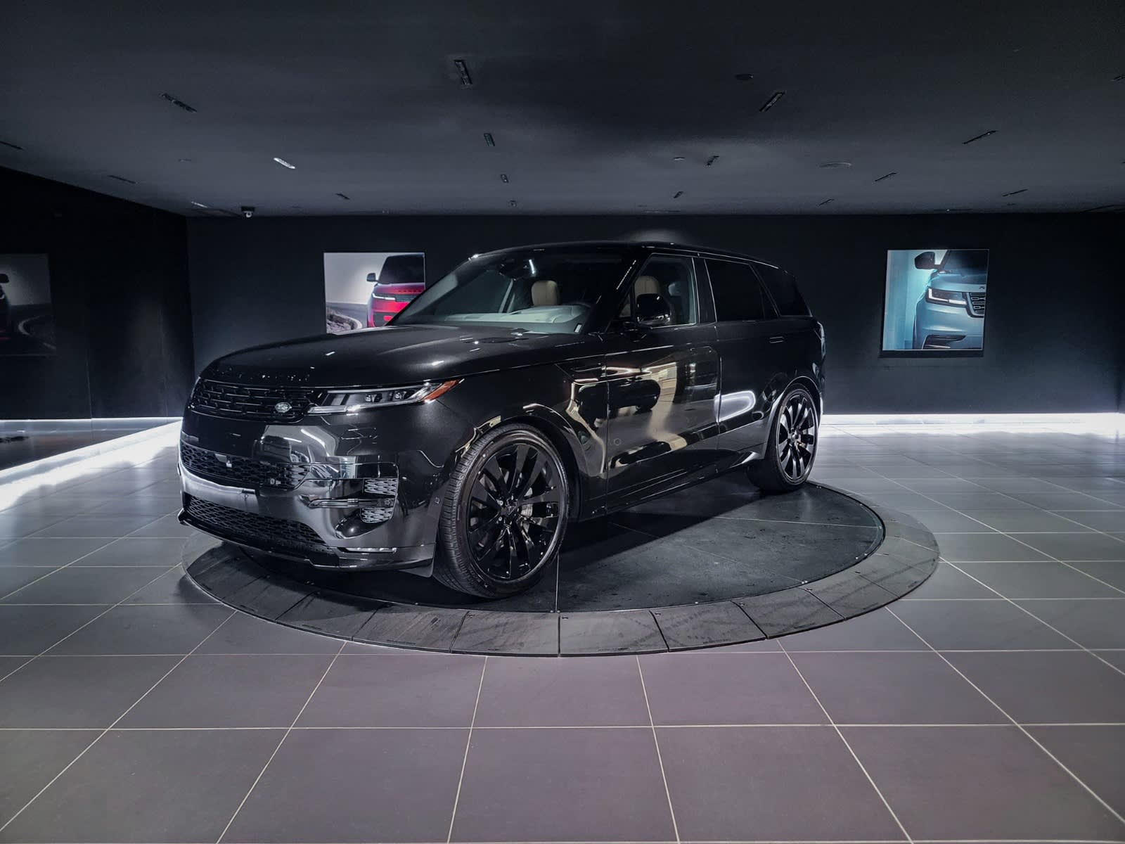 2026 Land Rover Range Rover Sport Dynamic HSE