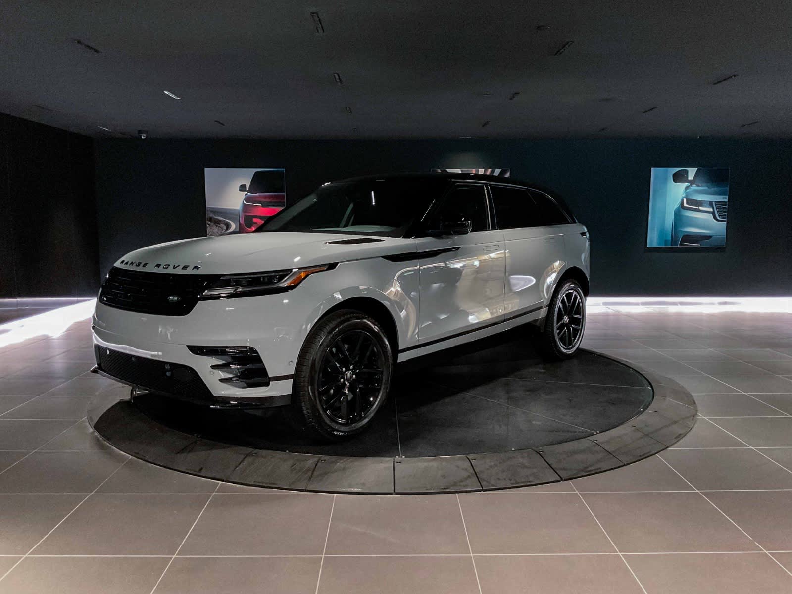 2026 Land Rover Range Rover Velar Dynamic SE