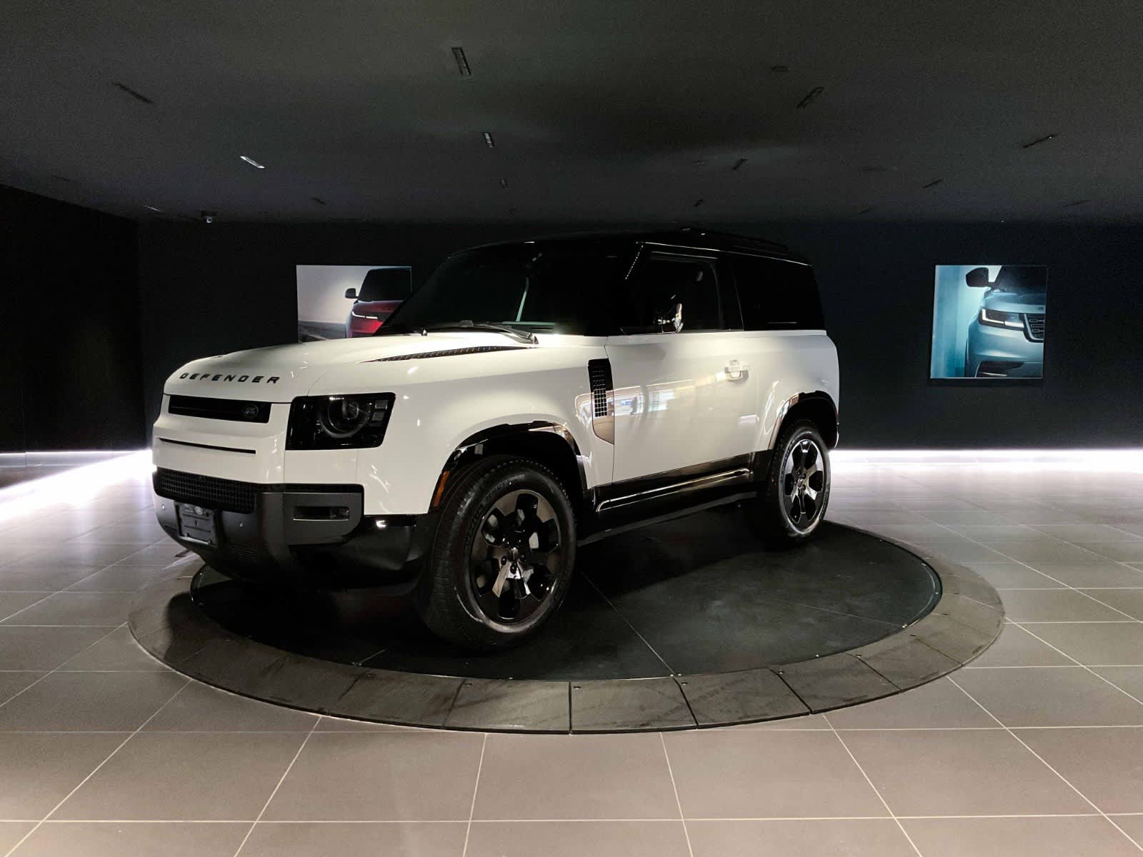 2026 Land Rover Defender X-Dynamic SE