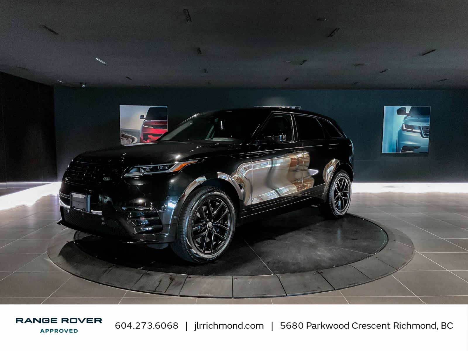 2026 Land Rover Range Rover Velar Dynamic SE
