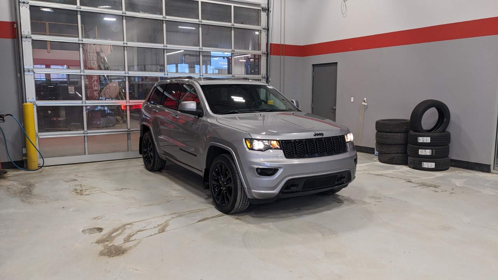 2018 Jeep Grand Cherokee Altitude IV