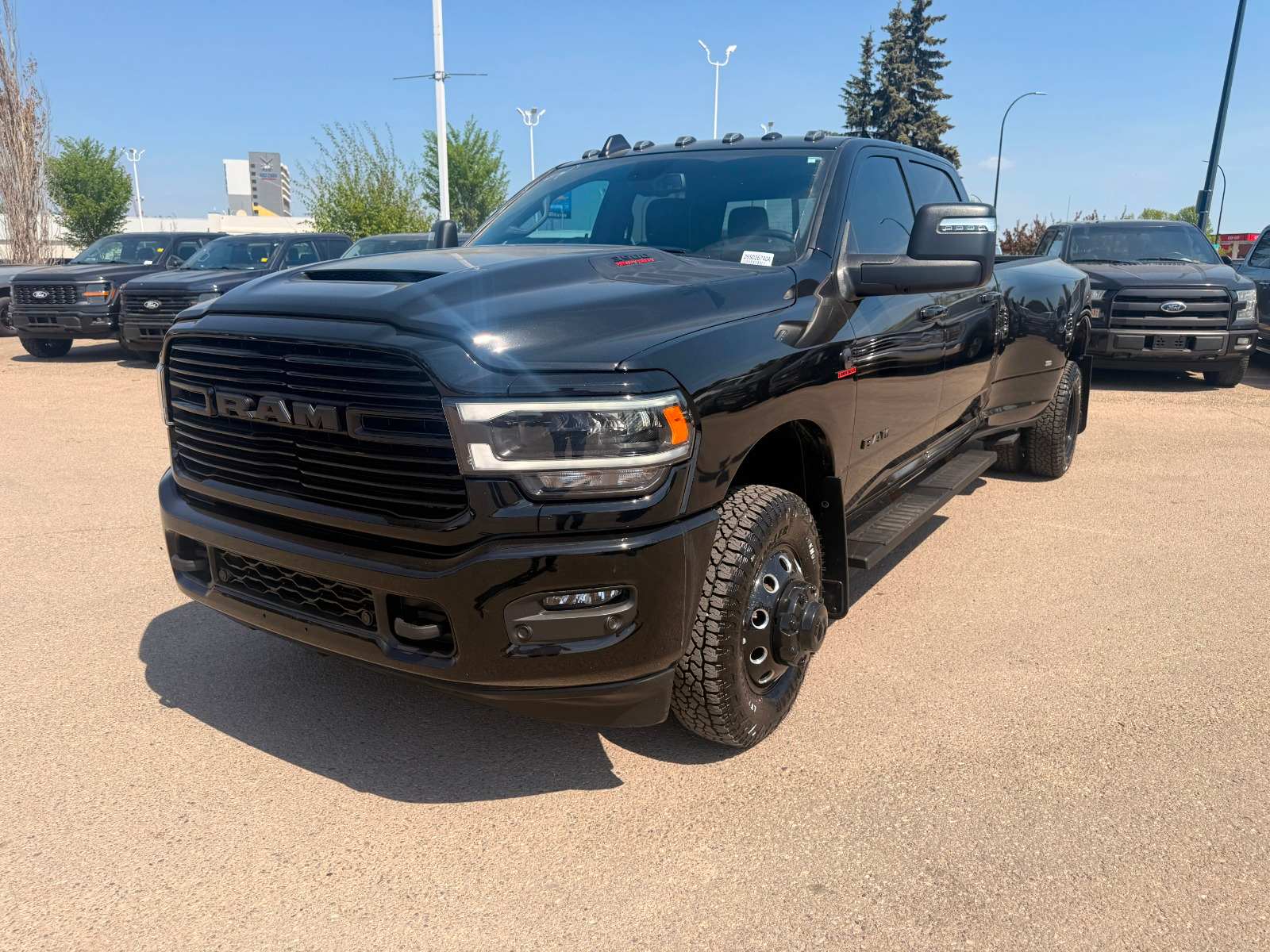 2024 RAM 3500 Laramie