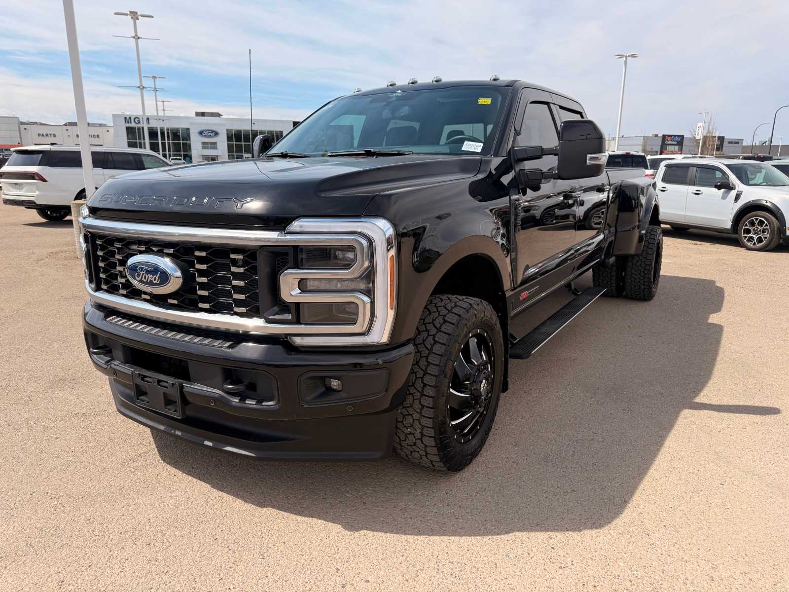 2025 Ford F-350 Platinum