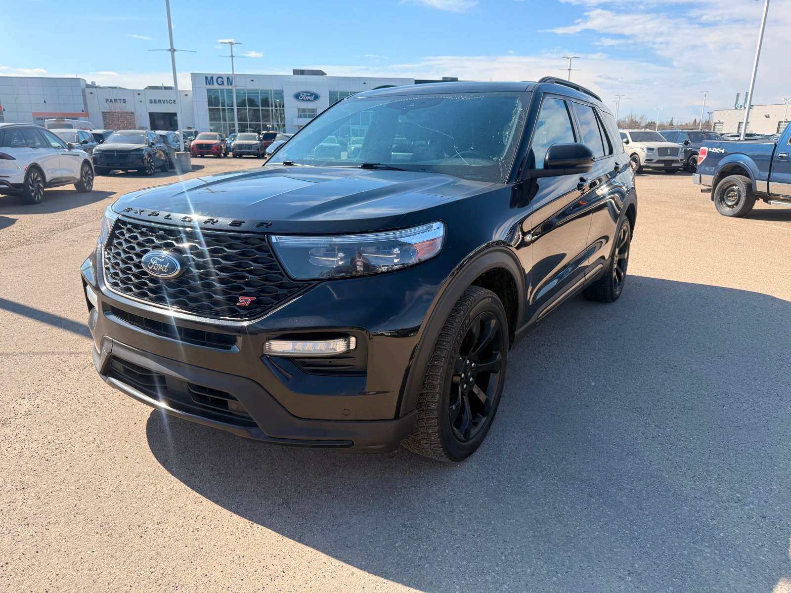 2023 Ford Explorer ST
