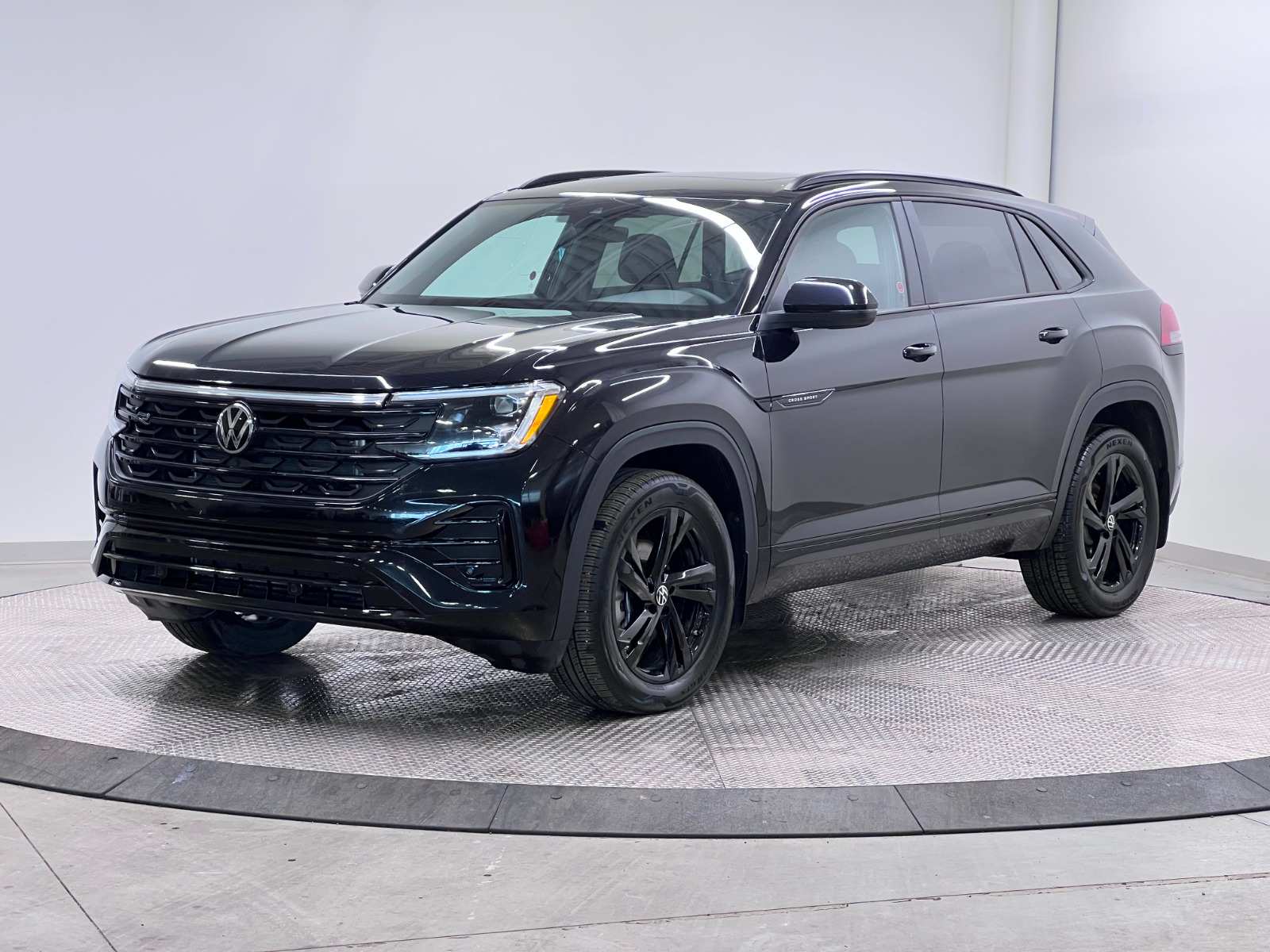2025 Volkswagen Atlas Cross Sport Comfortline R-Line Black Edition