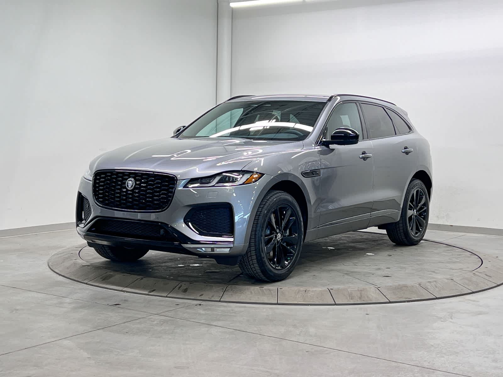 2026 Jaguar F-PACE P250 R-Dynamic S