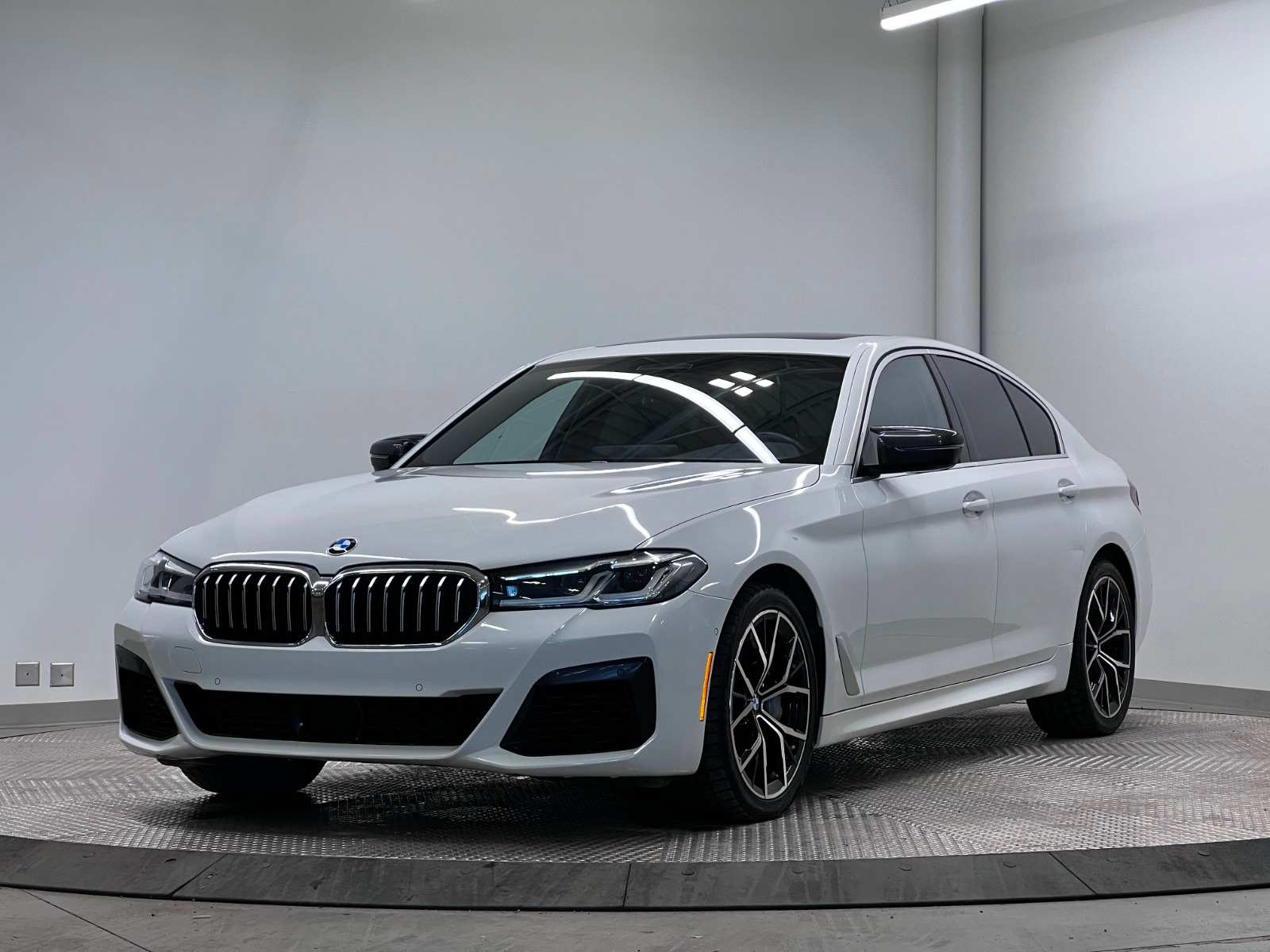 2022 BMW 5 Series 540i xDrive