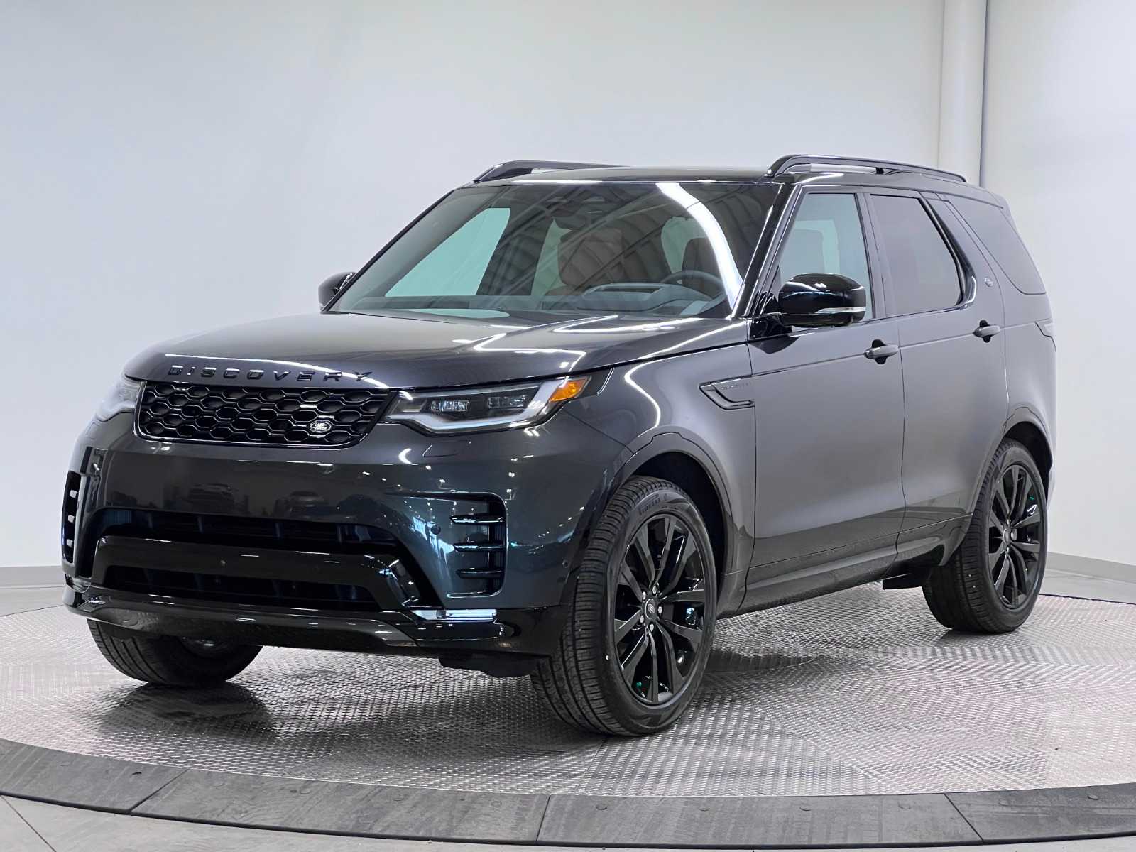 2026 Land Rover Discovery Dynamic SE