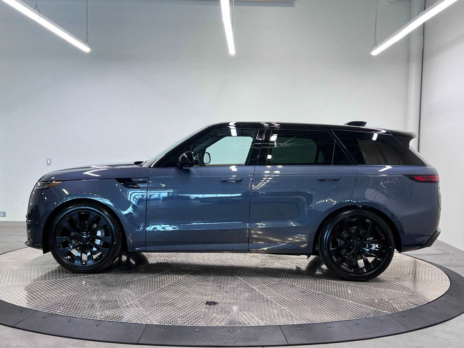 2026 Land Rover Range Rover Sport Dynamic HSE