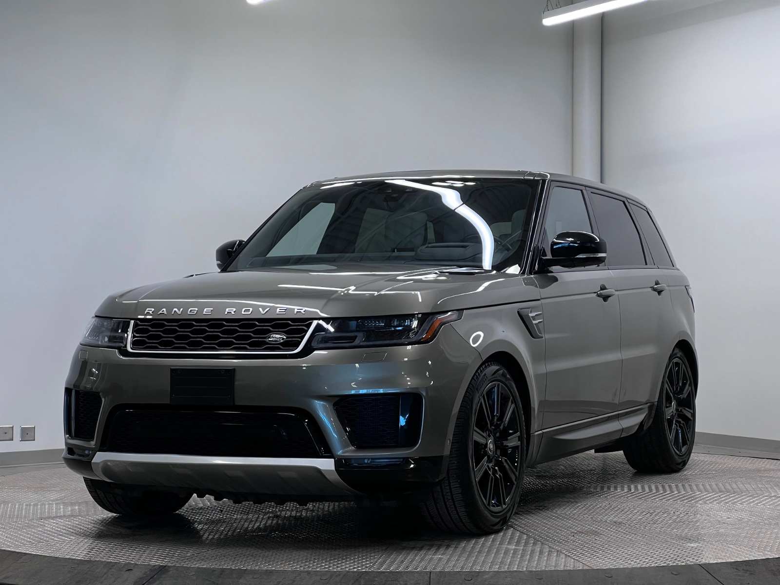 2020 Land Rover Range Rover Sport HSE