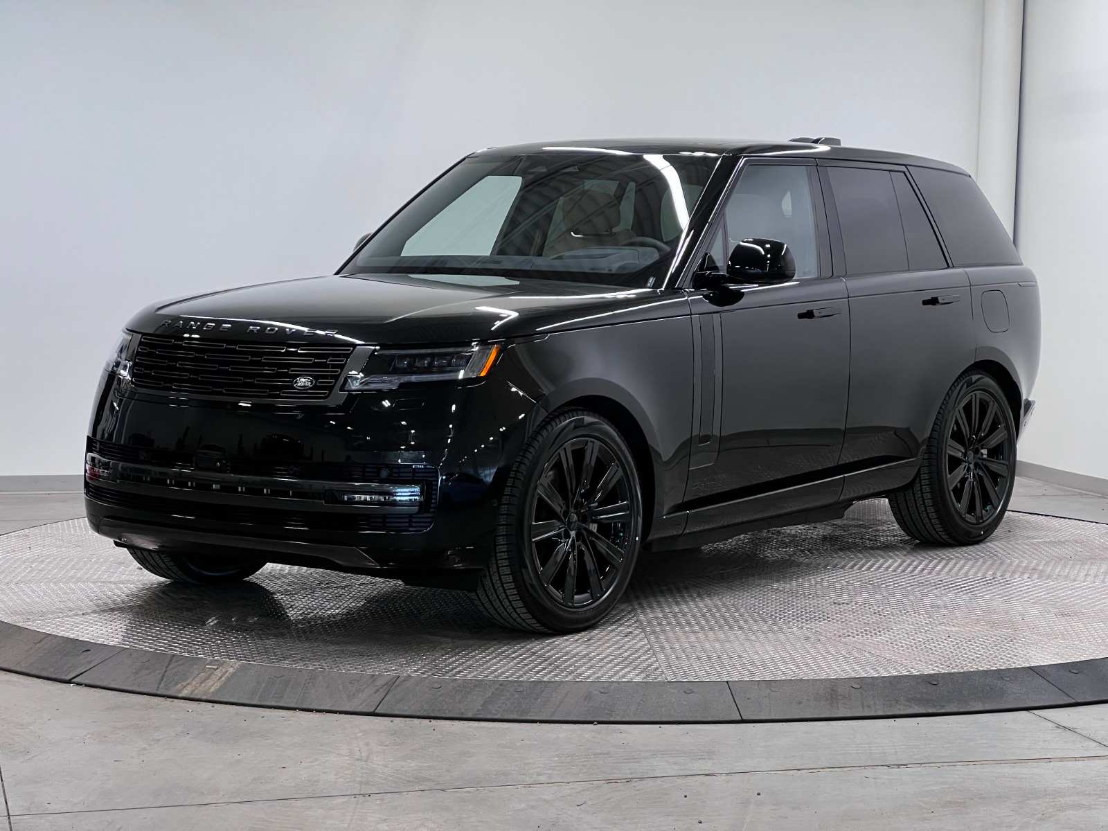 2026 Land Rover Range Rover SE