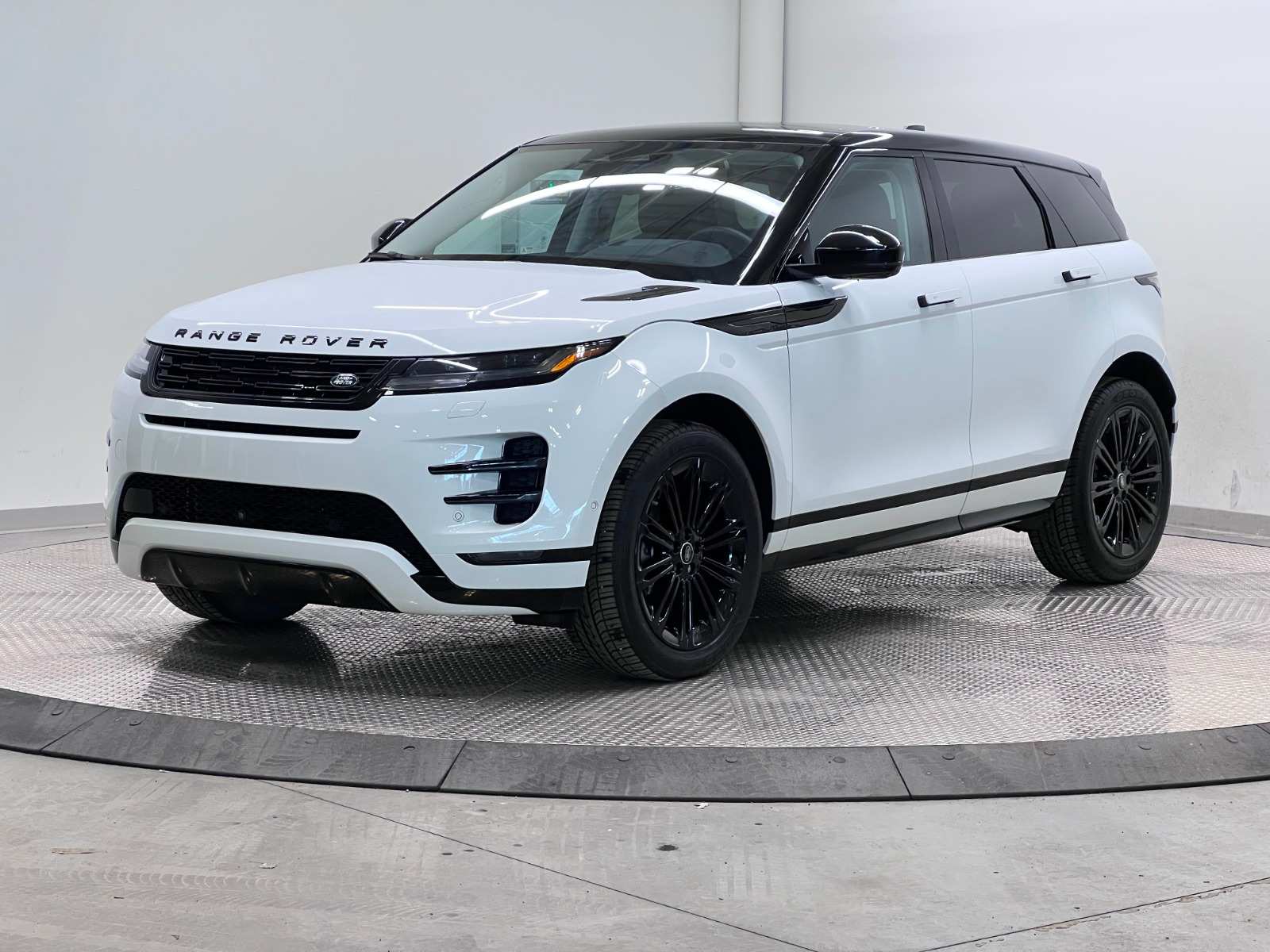 2025 Land Rover Range Rover Evoque Dynamic HSE