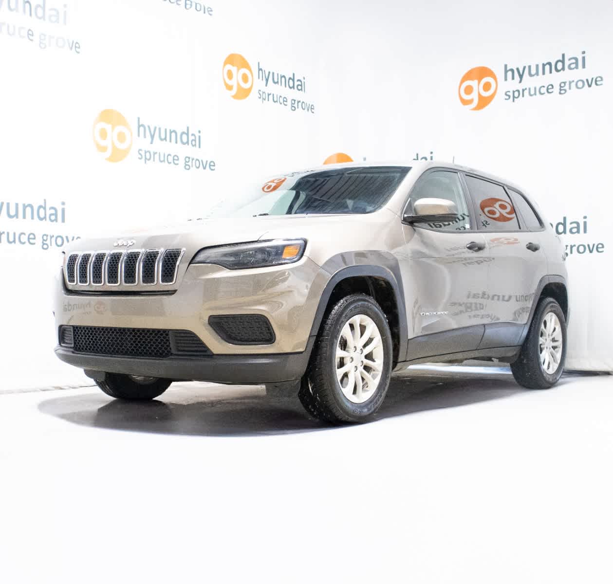 2020 Jeep Cherokee Sport