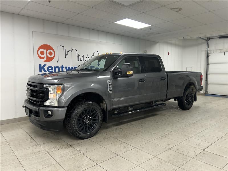 2022 Ford F-350 XLT