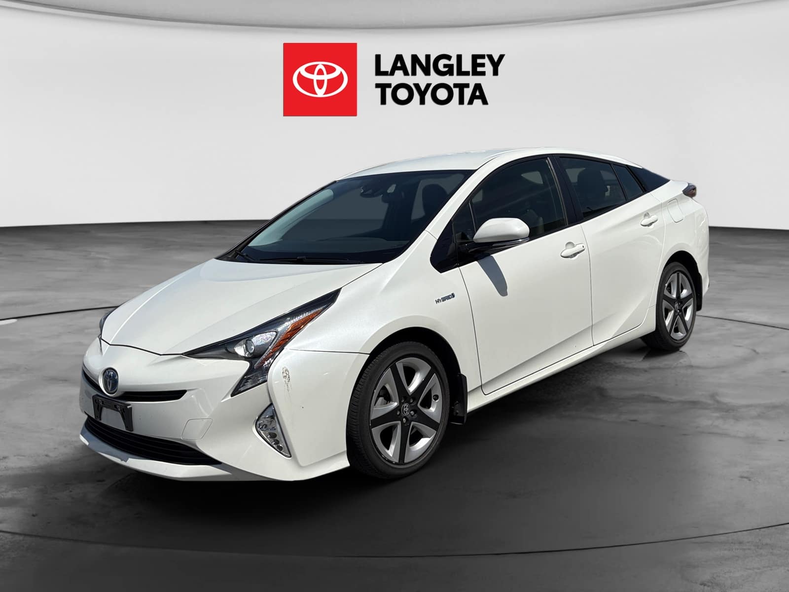 2018 Toyota Prius Touring