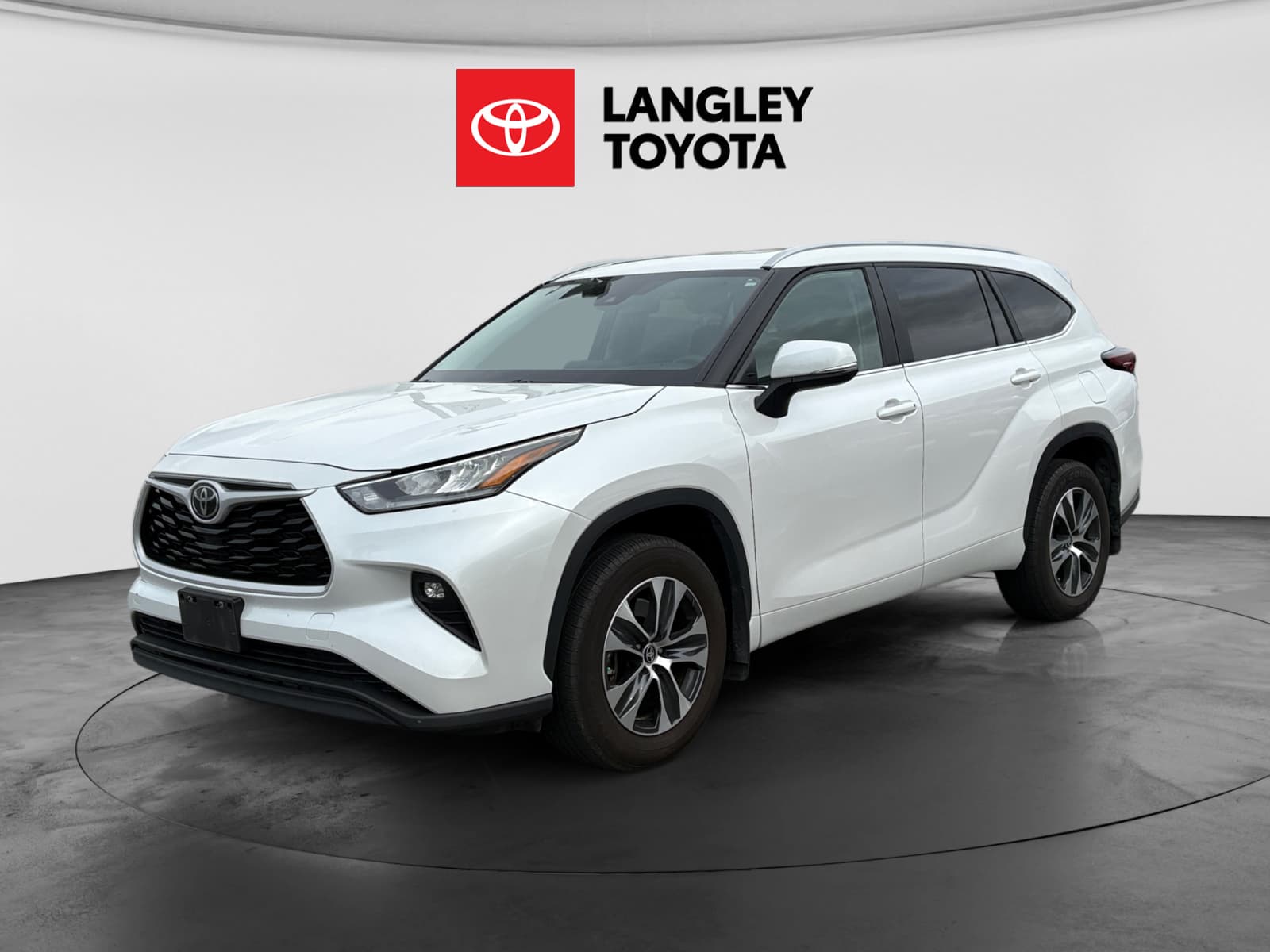 2024 Toyota Highlander XLE