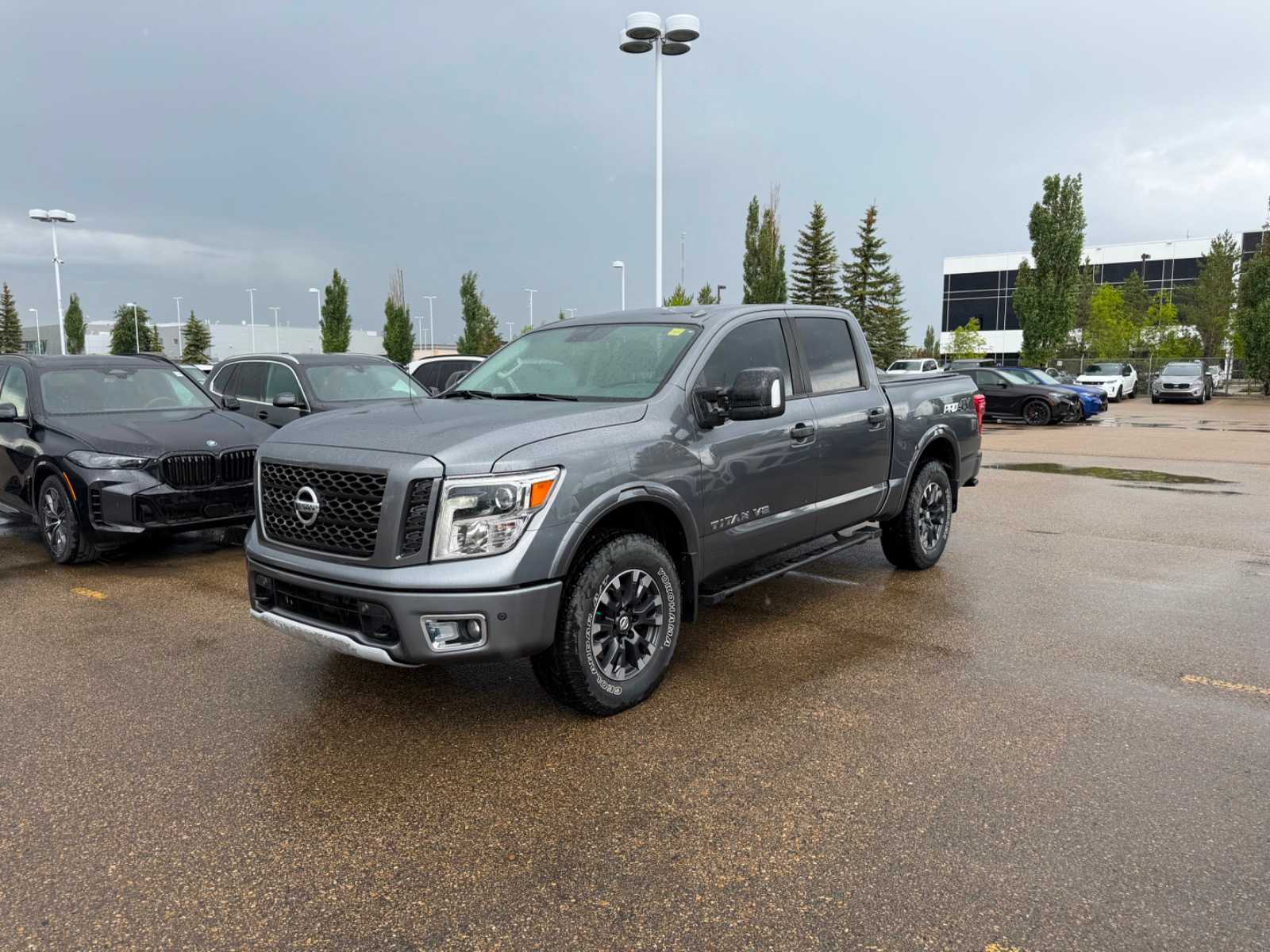 2019 Nissan Titan PRO-4X
