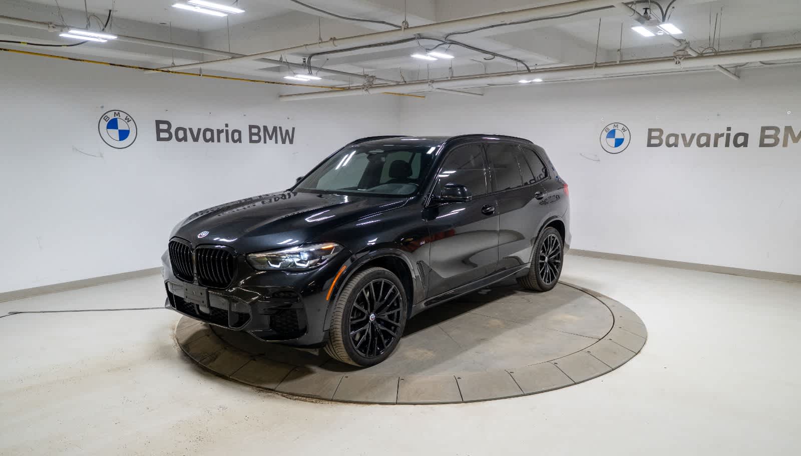 2023 BMW X5 M50i