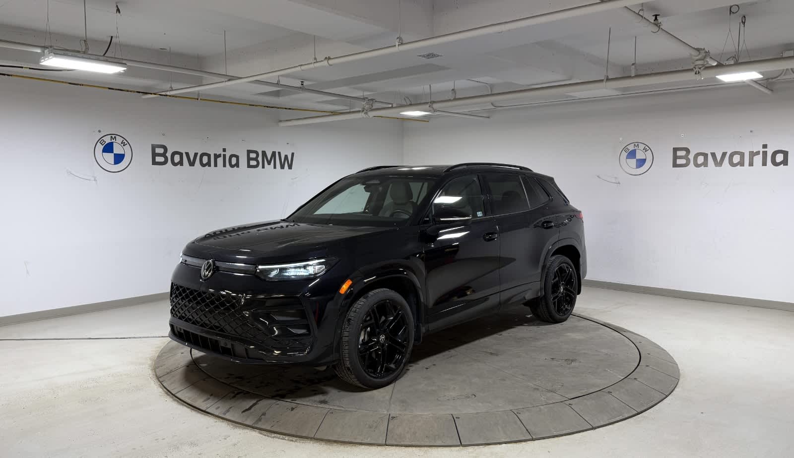 2025 Volkswagen Tiguan Comfortline R-Line Black Edition