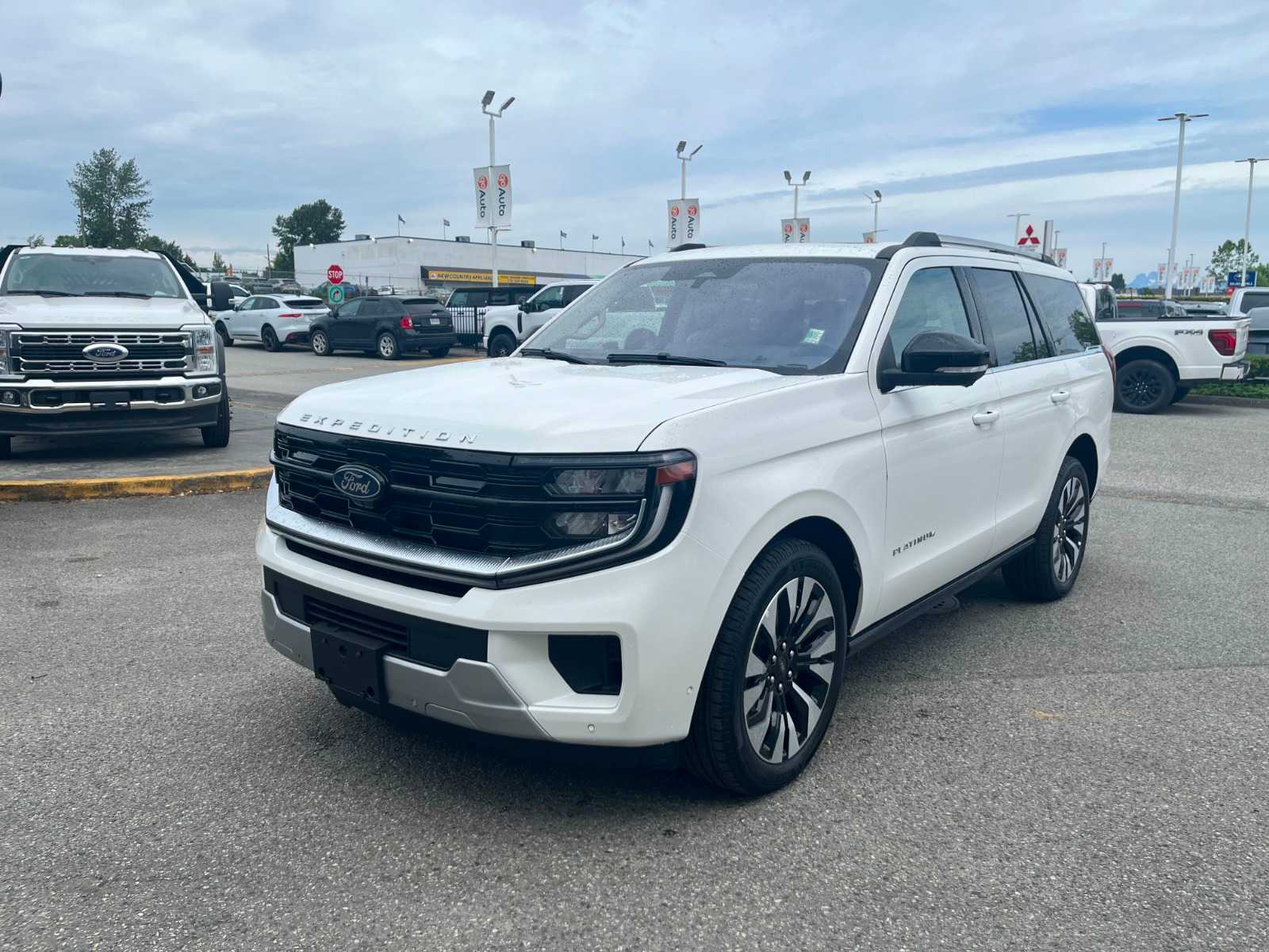 2025 Ford Expedition Platinum