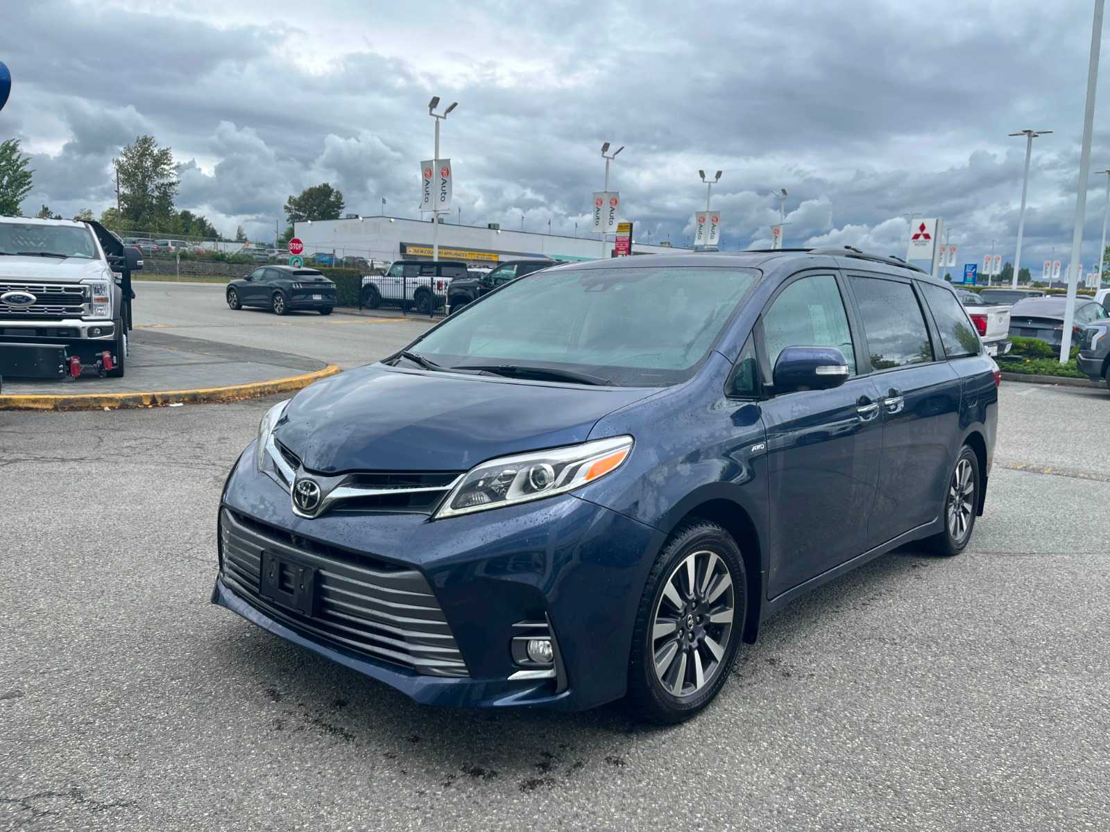 2018 Toyota Sienna XLE