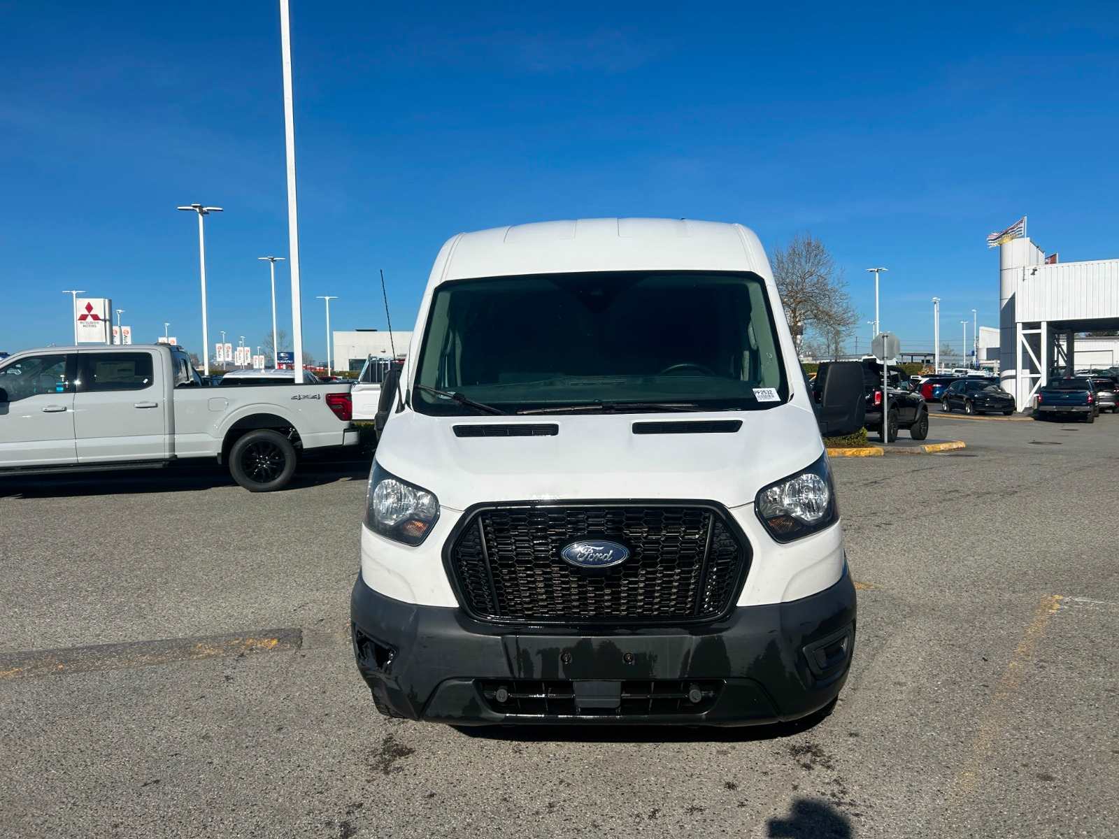 2021 Ford Transit T-250 148" Med Rf 9070 GVWR RWD