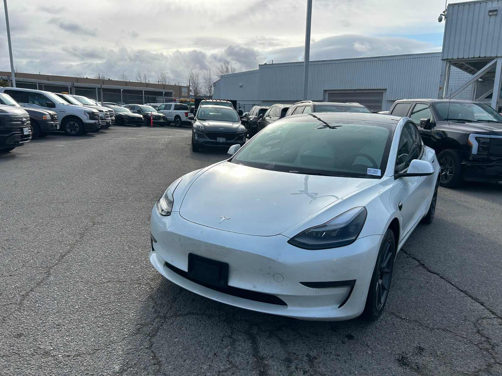 2022 Tesla Model 3 Standard Range