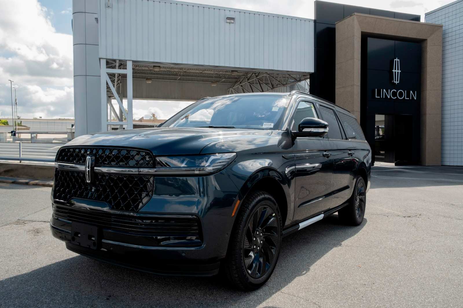 2025 Lincoln Navigator Reserve
