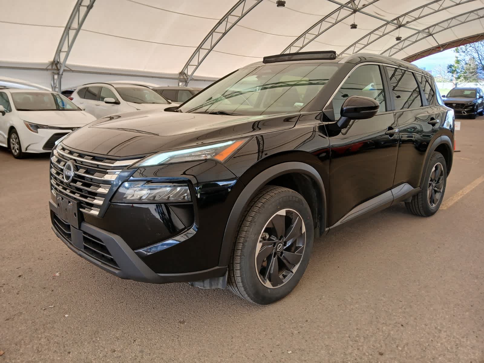 2024 Nissan Rogue SV Moonroof