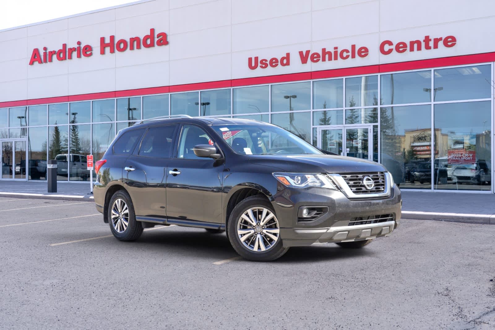 2020 Nissan Pathfinder SV Tech