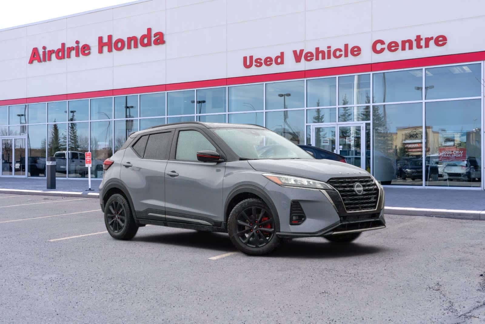 2022 Nissan Kicks SR