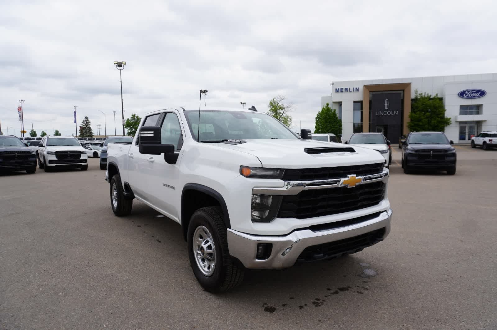 2024 Chevrolet Silverado 3500HD LT