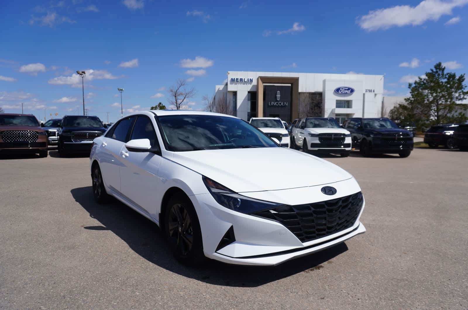 2023 Hyundai Elantra Preferred