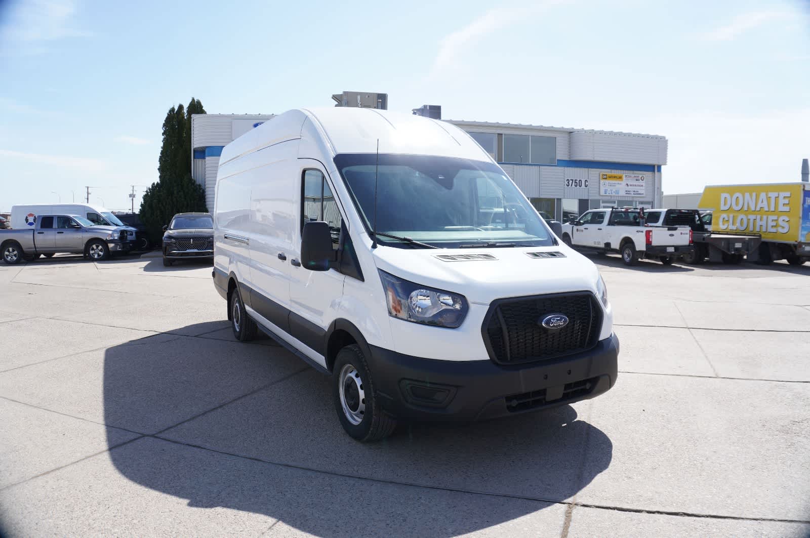 2024 Ford Transit T-250 148" EL Hi Rf 9070 GVWR RWD