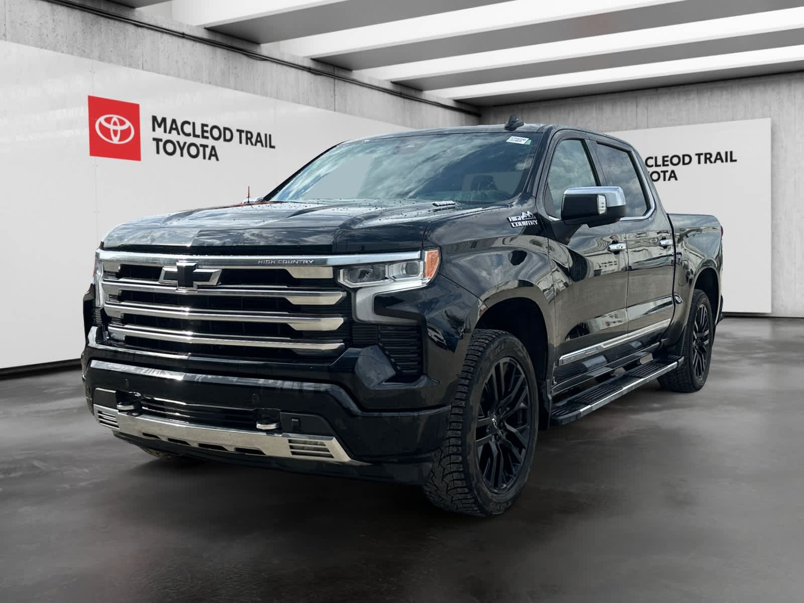 2023 Chevrolet Silverado 1500 High Country