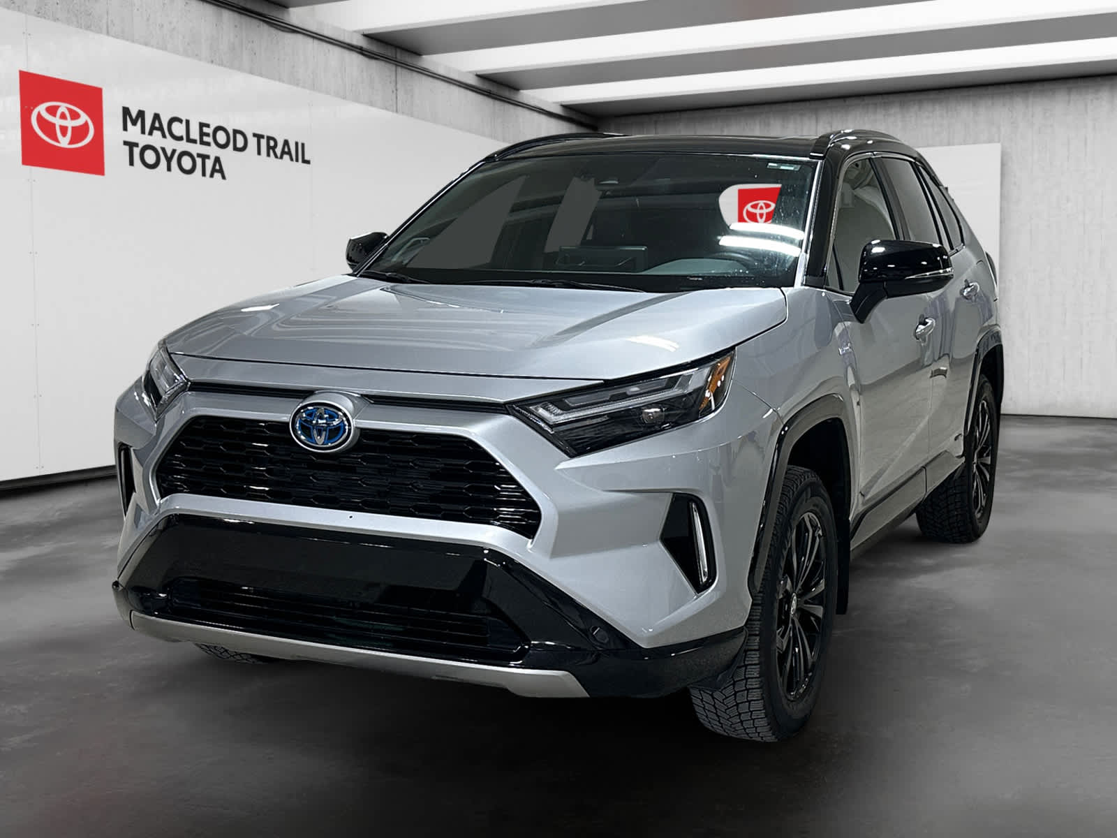 2024 Toyota RAV4 Hybrid XSE