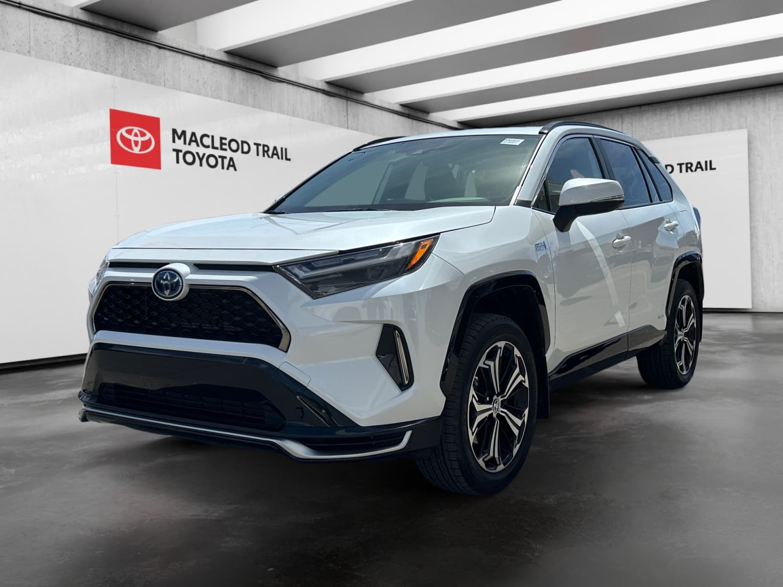 2024 Toyota RAV4 Prime XSE