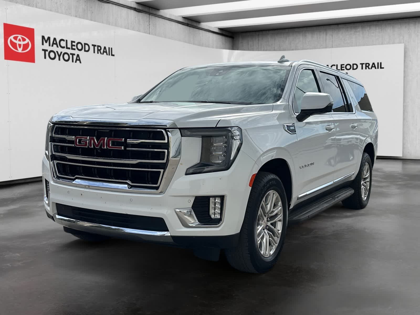 2024 GMC Yukon XL SLT