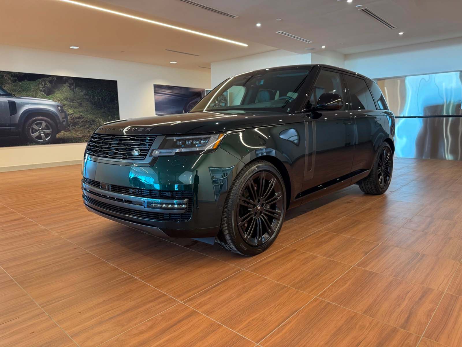 2026 Land Rover Range Rover SE