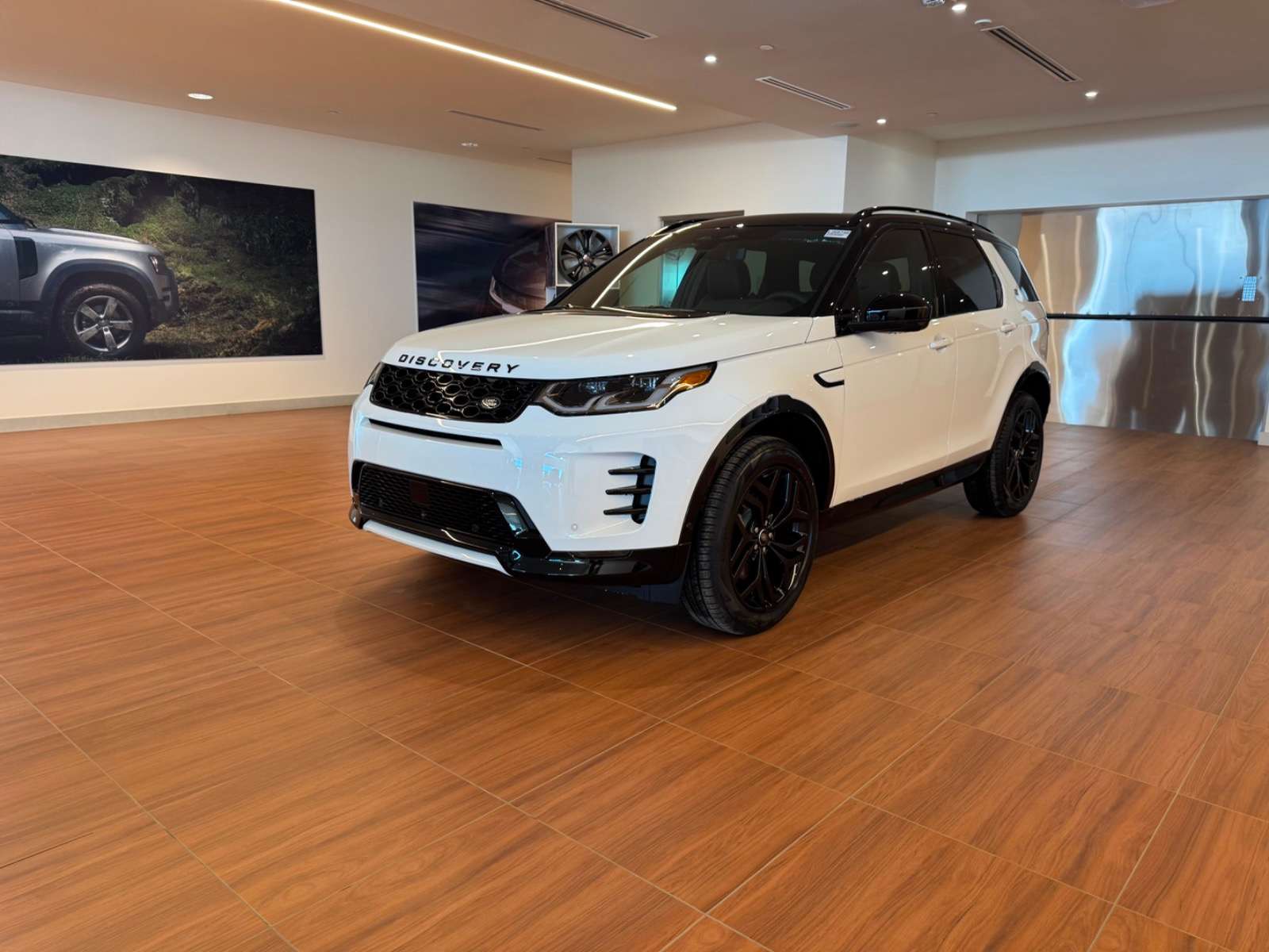 2026 Land Rover Discovery Sport Landmark