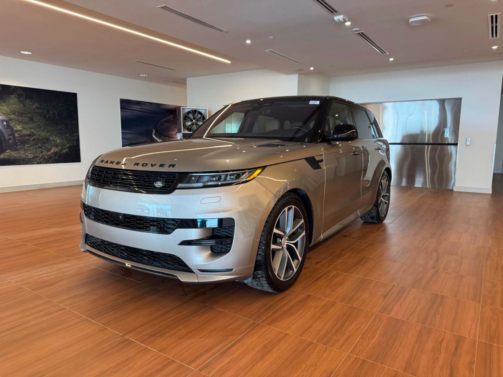 2023 Land Rover Range Rover Sport Dynamic SE