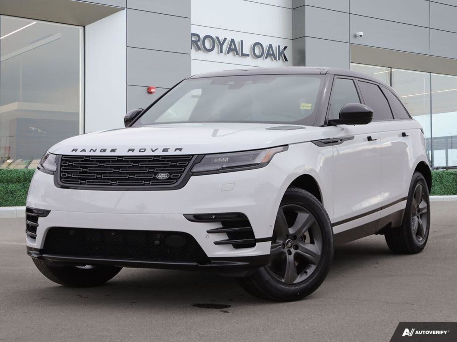 2026 Land Rover Range Rover Velar Dynamic SE