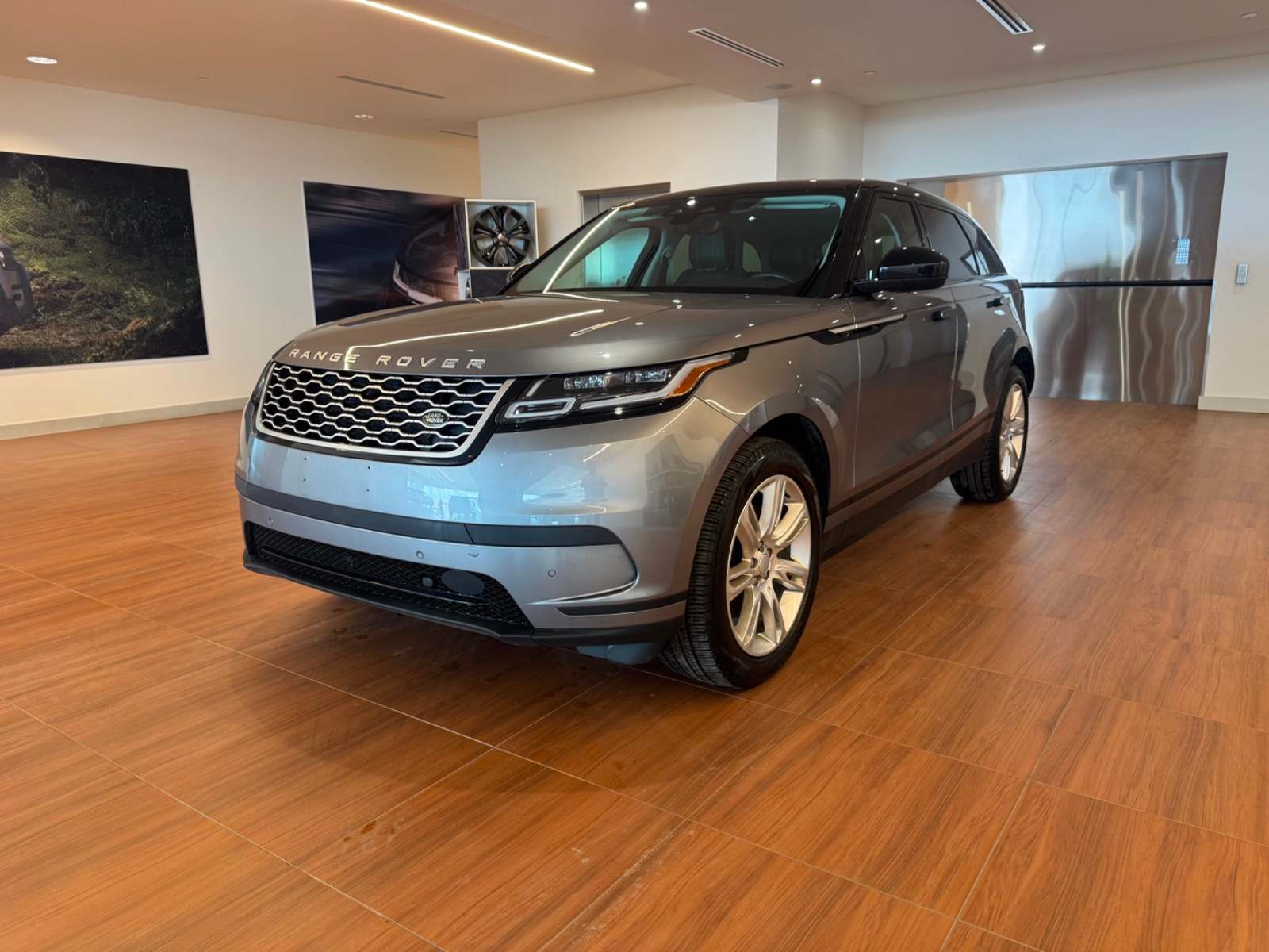 2022 Land Rover Range Rover Velar S