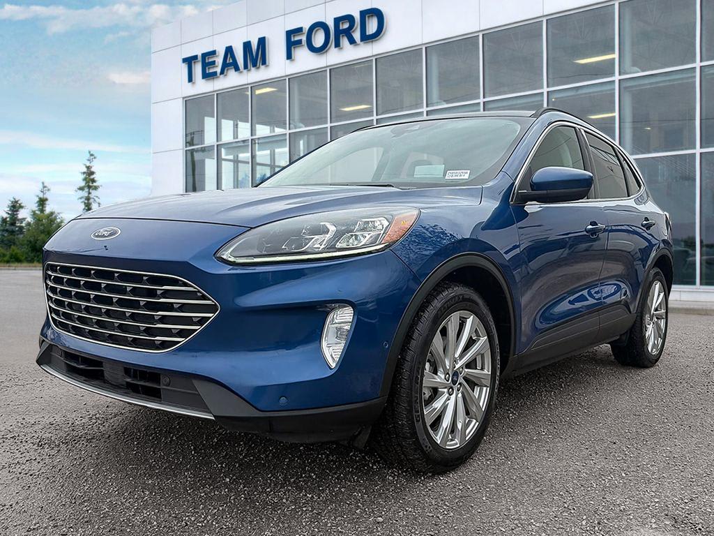2022 Ford Escape Titanium Hybrid