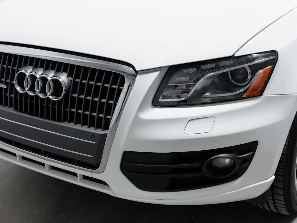 2012 Audi Q5 2.0L Premium Plus — photo 4