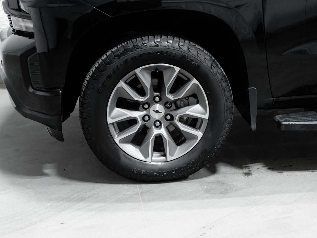 2019 Chevrolet Silverado 1500 RST — photo 5